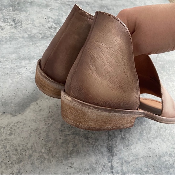 NWT Free People Mont Blanc Taupe Leather Sandals - Picture 4 of 5